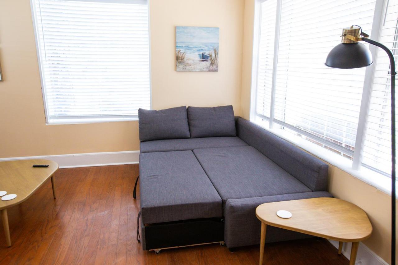Centrally Located Efficiency One Mile To The Beach! 잭슨빌비치 외부 사진